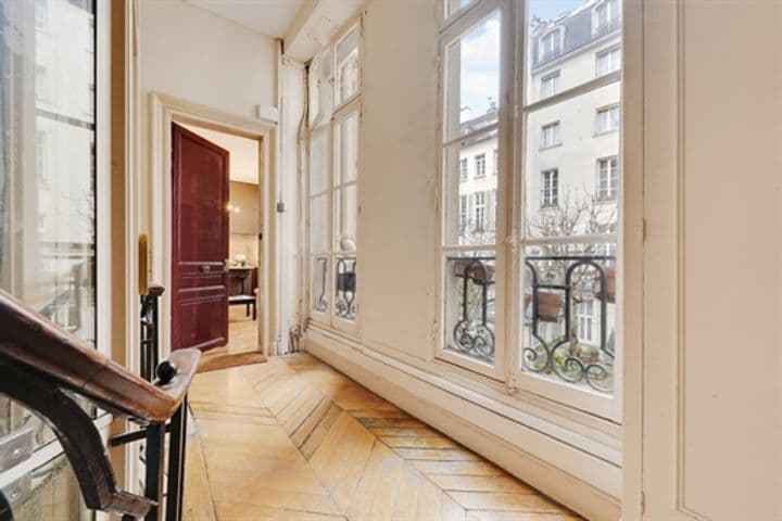 1 bedroom apartment for sale in Paris 4eme, France - Image 3