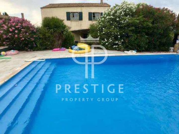 5 bedrooms house for sale in  France