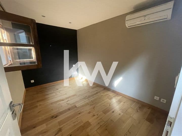 2 bedrooms apartment for sale in Carpentras, France - Image 2