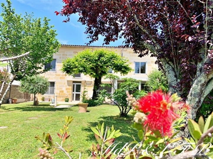 House for sale in Saint-Genes-de-Castillon, France - Image 2