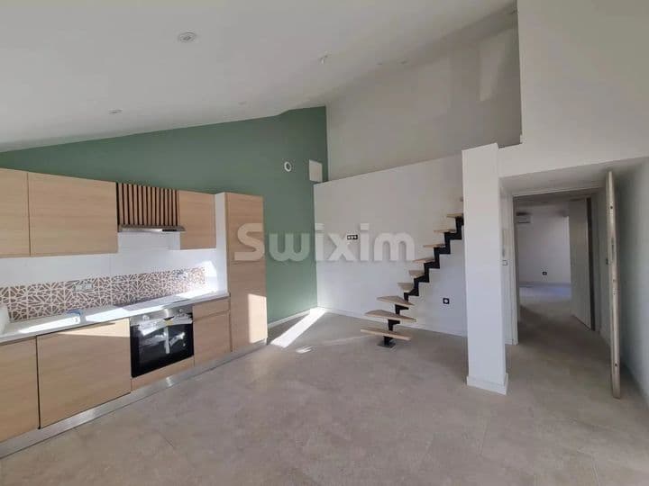 1 bedroom house for sale in  France - Image 2