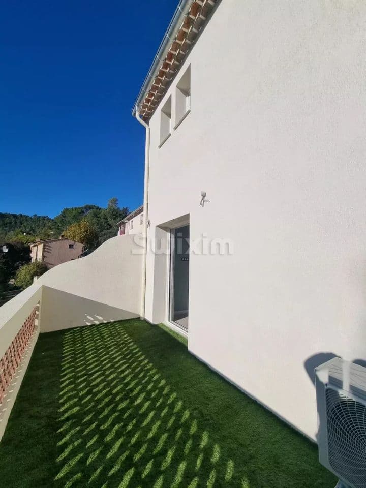 1 bedroom house for sale in  France - Image 3