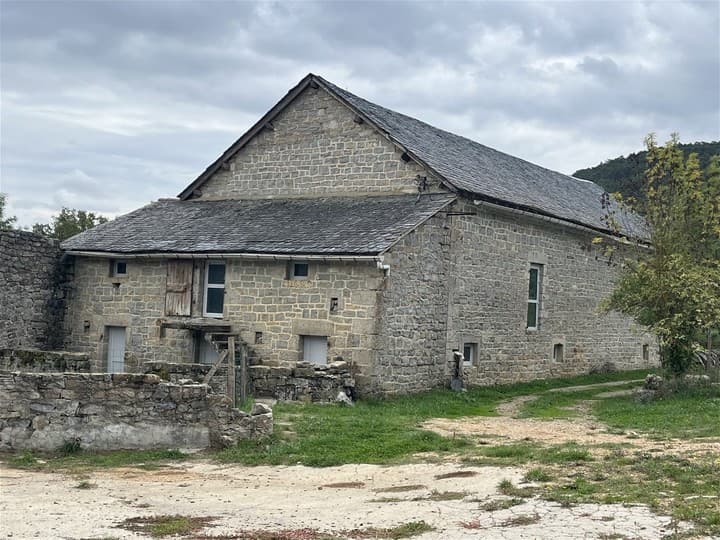 8 bedrooms house for sale in Aveyron (12), France - Image 17