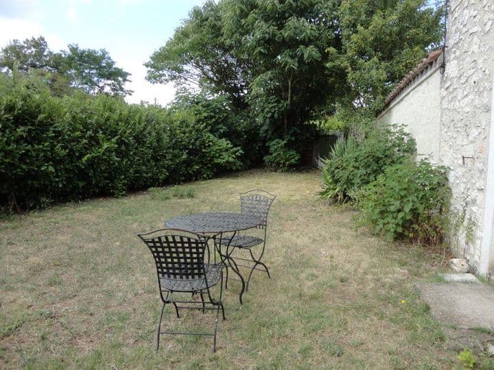 6 bedrooms house for sale in Roquecor, France