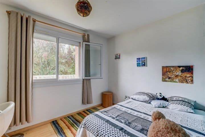 House for sale in Colomiers, France - Image 2