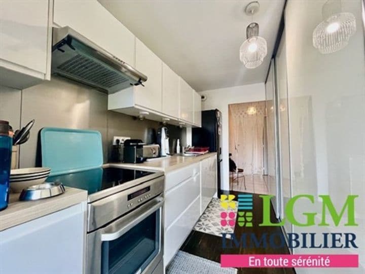 2 bedrooms apartment for sale in Lattes, France - Image 4