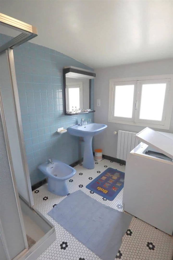 3 bedrooms house for sale in  France - Image 10