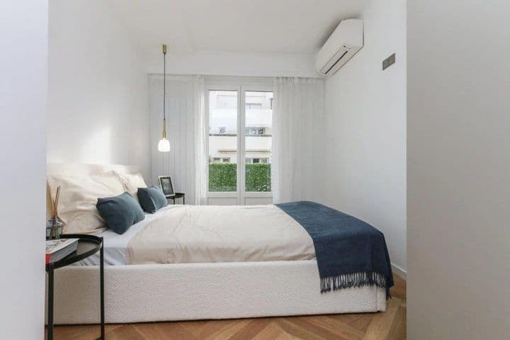 1 bedroom house for sale in  France - Image 4