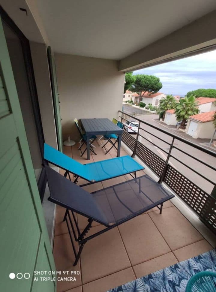 1 bedroom house for sale in  France - Image 6