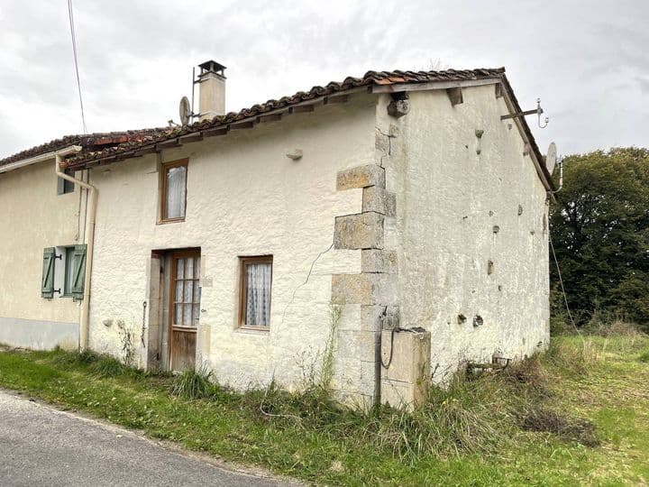 2 bedrooms house for sale in st coutant, France - Image 6