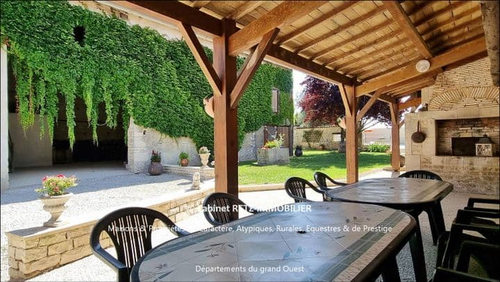 7 bedrooms house for sale in nere, France - Image 5