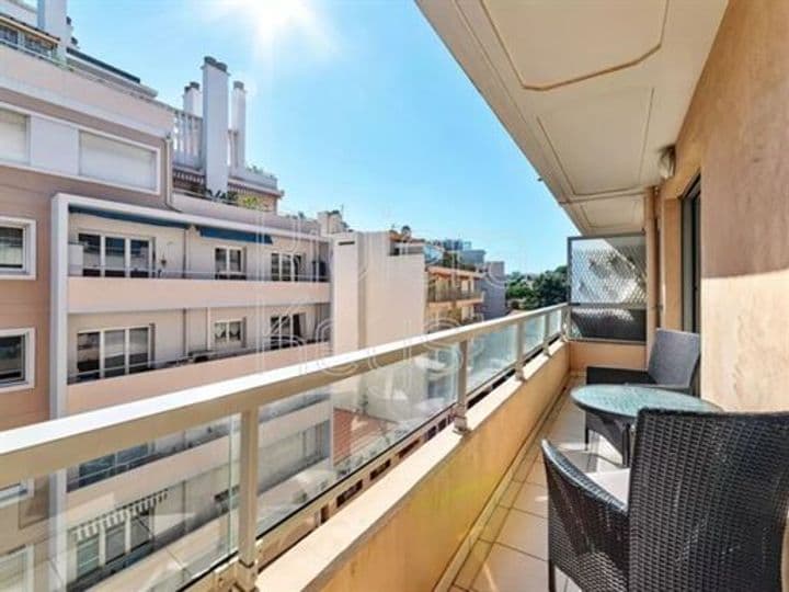 1 bedroom apartment for sale in Antibes, France - Image 2