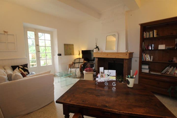 House for sale in Fabrezan, France - Image 9