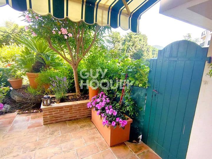 2 bedrooms house for sale in  France - Image 3