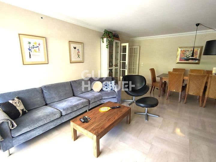 2 bedrooms house for sale in  France - Image 7