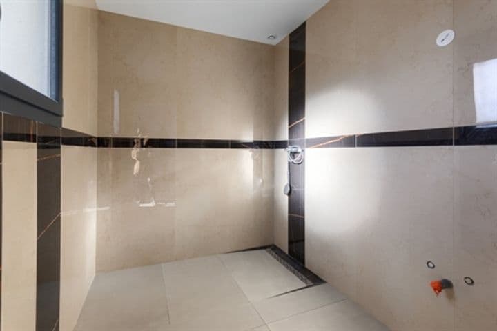 3 bedrooms house for sale in Coubon, France - Image 6
