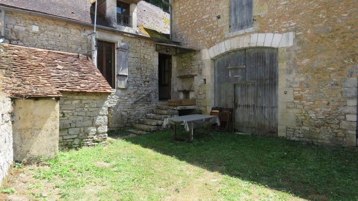 2 bedrooms house for sale in hautefort, France - Image 2