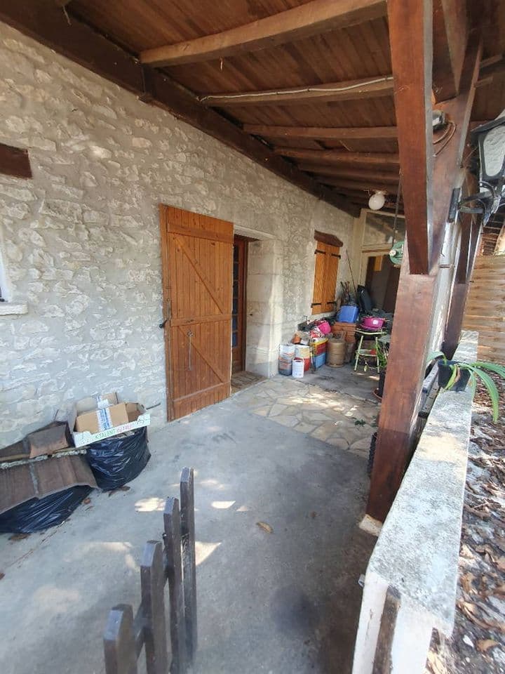 House for sale in limeyrat, France - Image 8