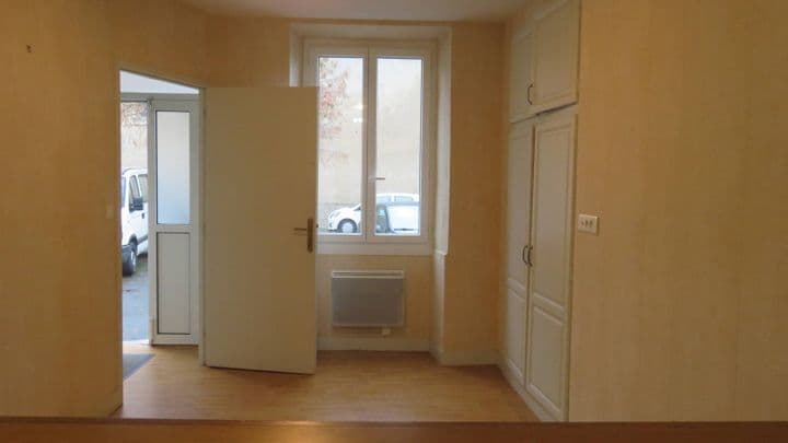 2 bedrooms house for sale in genis, France - Image 4