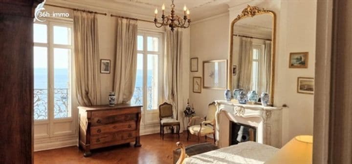 3 bedrooms apartment for sale in Marseille 7eme, France - Image 4