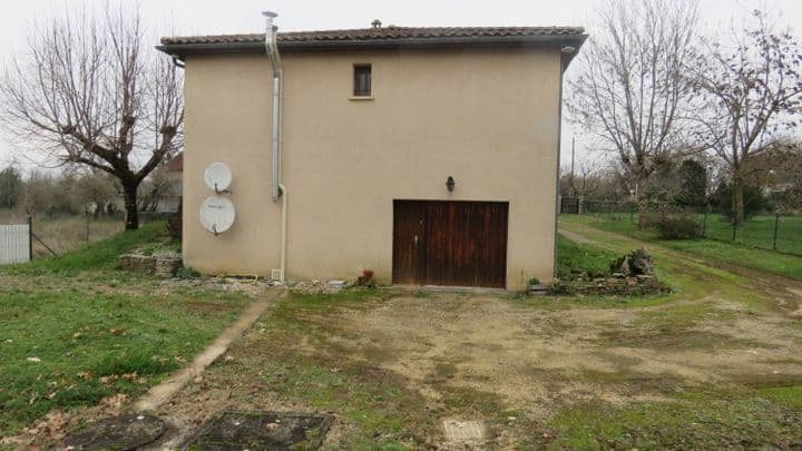 3 bedrooms house for sale in hautefort, France - Image 2