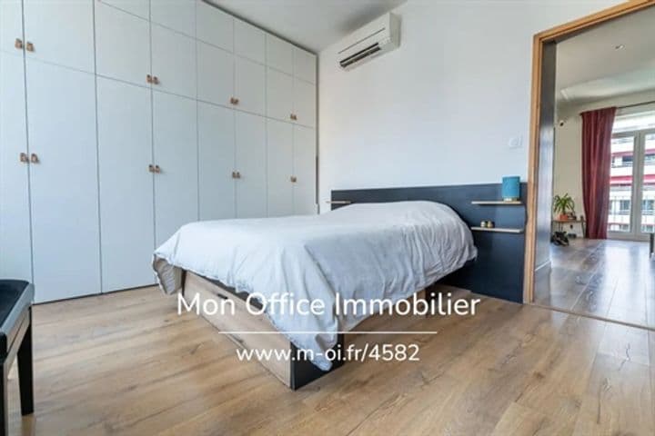 1 bedroom apartment for sale in Marseille, France - Image 2