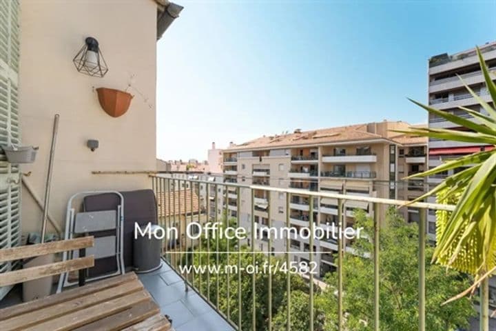 1 bedroom apartment for sale in Marseille, France - Image 4