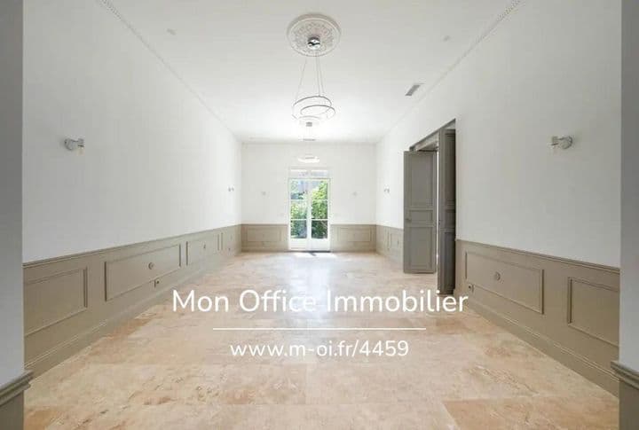 17 bedrooms house for sale in  France - Image 10