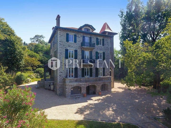 House for sale in  France - Image 2