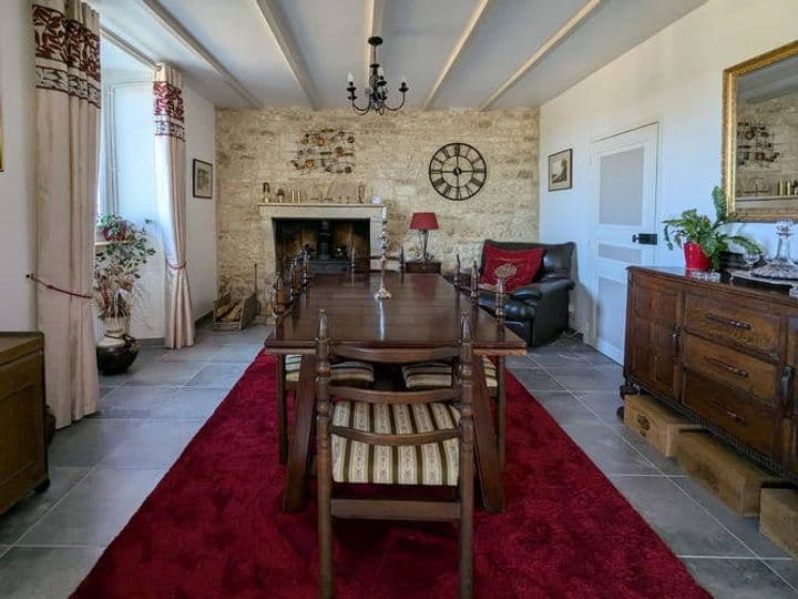 4 bedrooms house for sale in On edge of quiet hamlet, France - Image 8