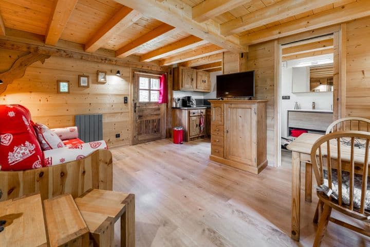 9 bedrooms house for sale in Chatillon-sur-Cluses, France - Image 9