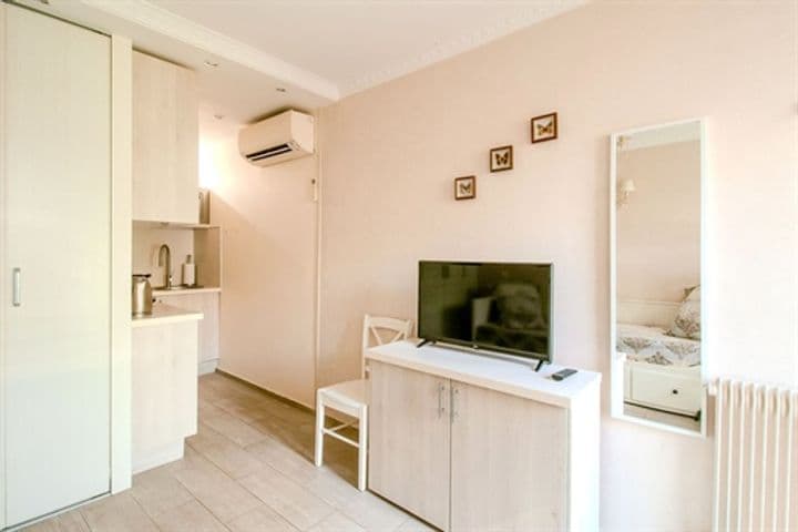 Apartment for sale in Cannes, France - Image 4