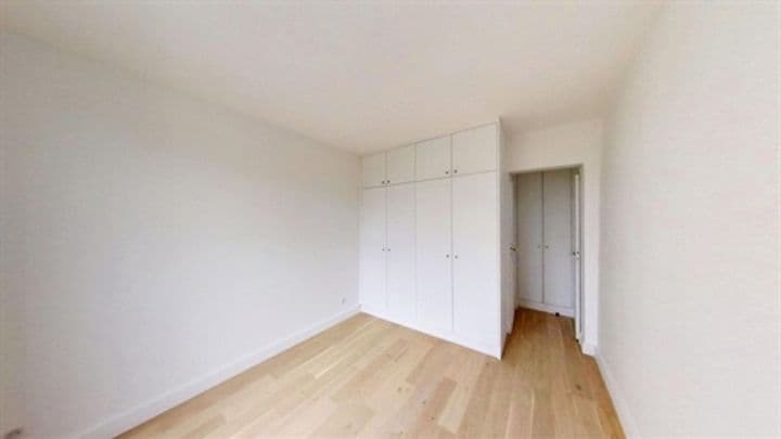 1 bedroom other for sale in Paris 18eme, France - Image 3