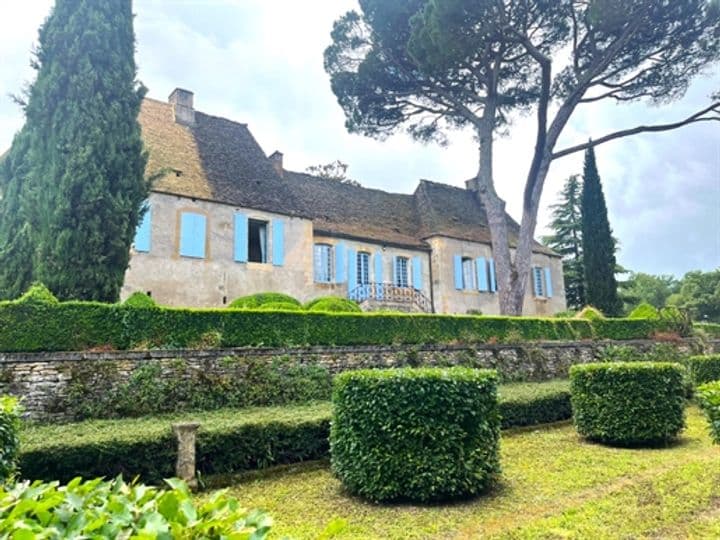 7 bedrooms house for sale in Montignac, France - Image 2