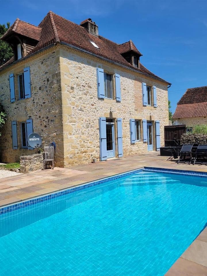 4 bedrooms house for sale in Genis, France - Image 4