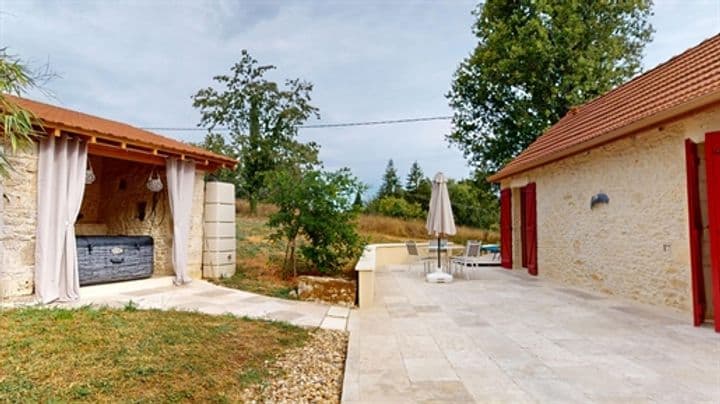 3 bedrooms house for sale in Montignac, France - Image 11