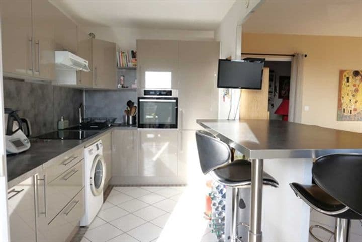 3 bedrooms apartment for sale in Colmar, France - Image 2