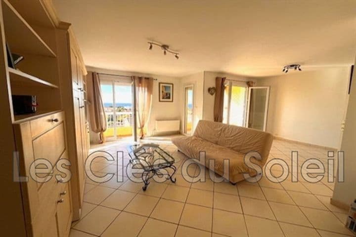 1 bedroom apartment for sale in Bandol, France - Image 2