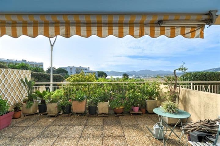 2 bedrooms apartment for sale in Cannes, France - Image 6