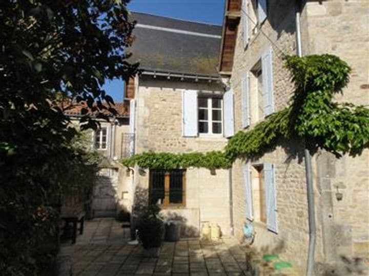 3 bedrooms house for sale in Charroux, France - Image 2