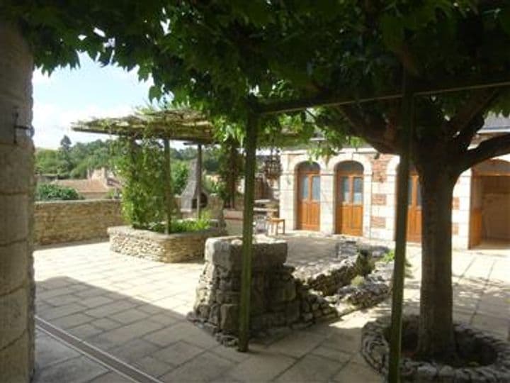 3 bedrooms house for sale in Charroux, France - Image 8