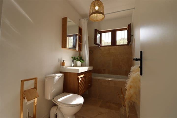 1 bedroom apartment for sale in Hyeres, France - Image 7