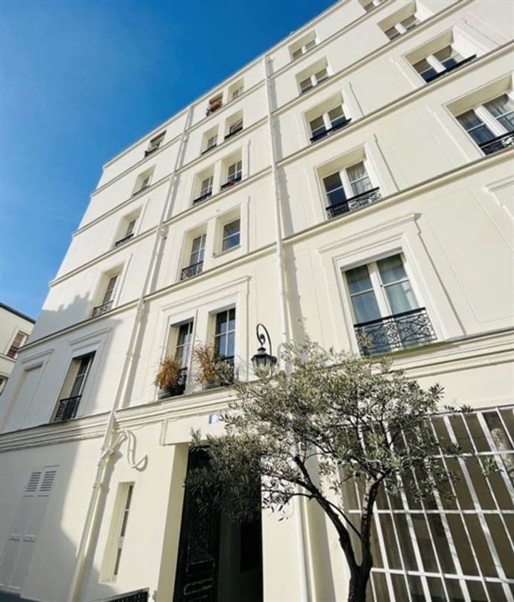 3 bedrooms apartment for sale in Paris 18eme, France - Image 5