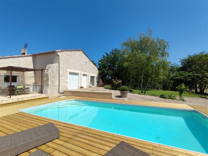 4 bedrooms house for sale in Charente (16), France - Image 21