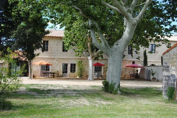 13 bedrooms house for sale in Bouches-du-Rhone (13), France - Image 11