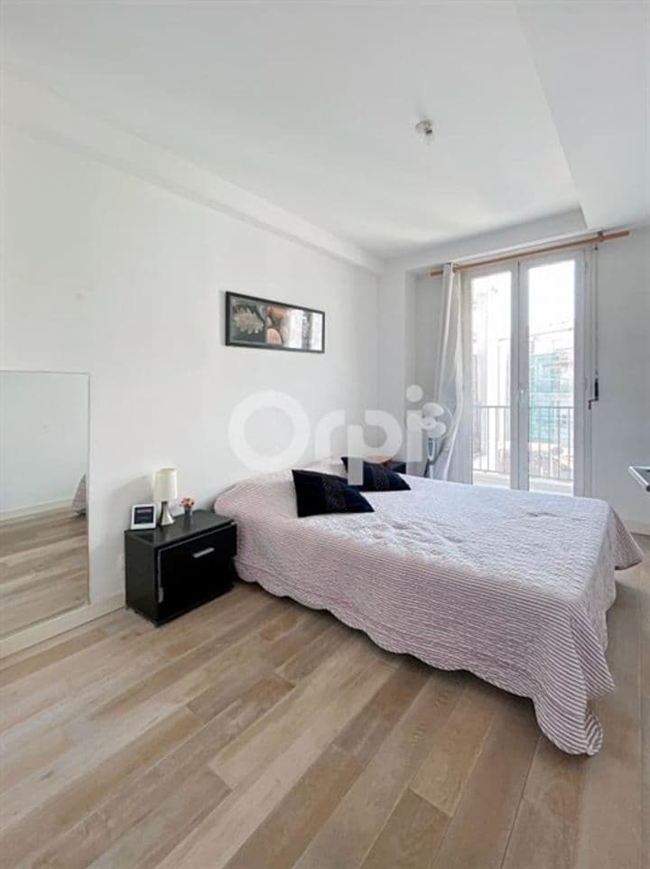 1 bedroom apartment for sale in Nice, France