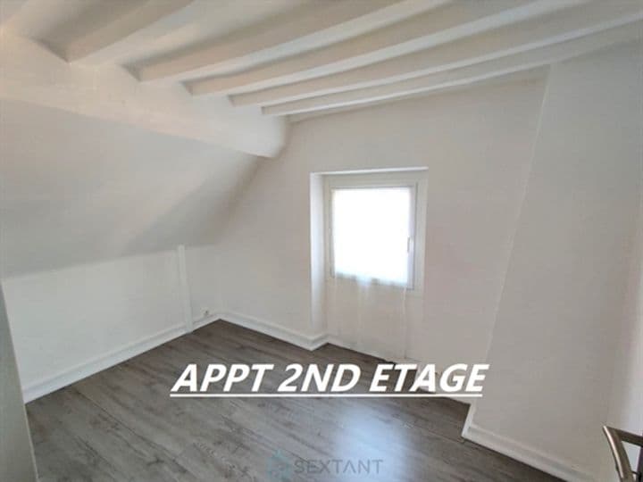 Building for sale in Saint-Martin-la-Garenne, France - Image 3