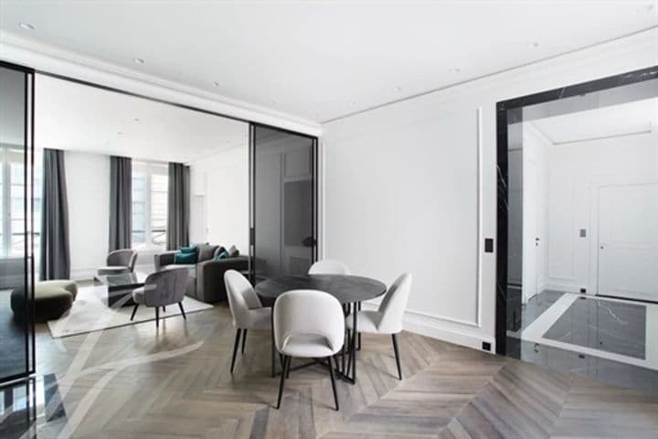 2 bedrooms other for sale in Paris 8eme, France - Image 3