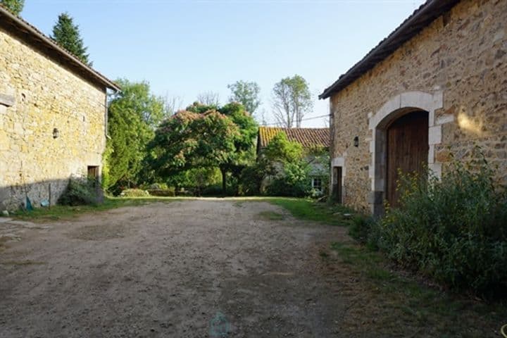 4 bedrooms other for sale in Busserolles, France - Image 6