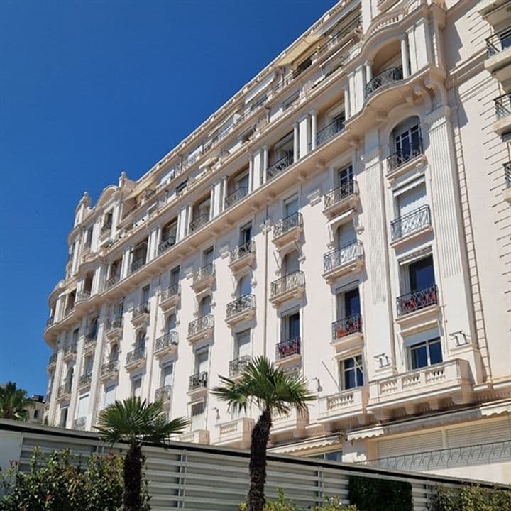 Apartment for sale in Cannes, France - Image 10